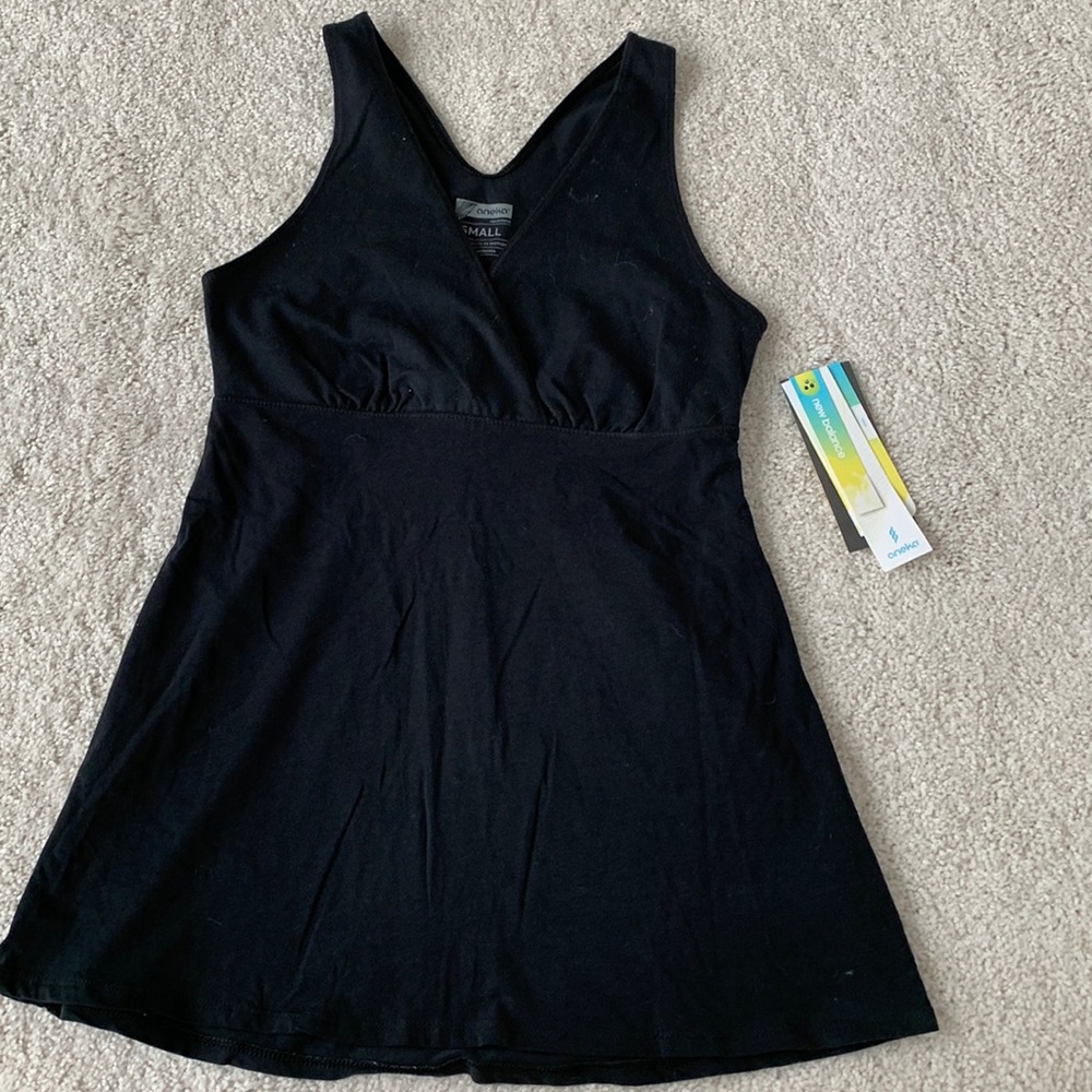 NWT New Balance Active Swing Top